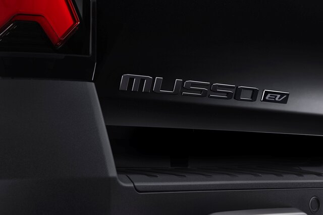 KGM Musso EV Black Schriftzug