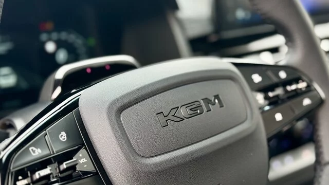 KGM Musso Grand Lux in Taupe - nterieur Lenkrad