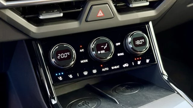 KGM Torres EVX Nomad 2026 - Interieur: Klimatisierung