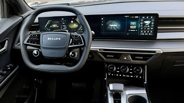 KGM Torres EVX Nomad 2026 - Interieur: Lenkrad