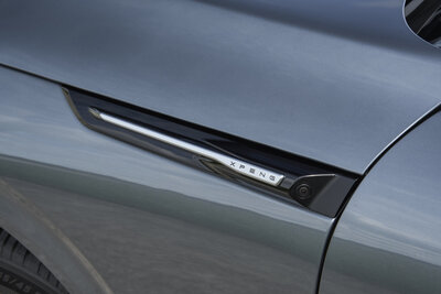 XPENG G9 019