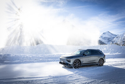 632229-XPENG G9 Winter_30-b94292-original-1764861020.jpg