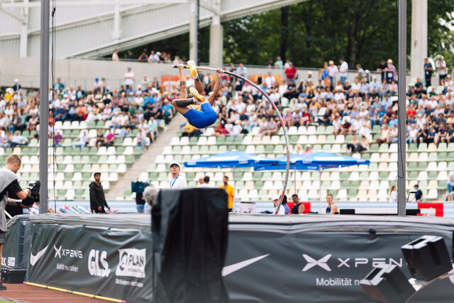 Internationale Leichtathletik-Elite in Ratingen: XPENG macht Mehrkampf-Meeting mobil 
