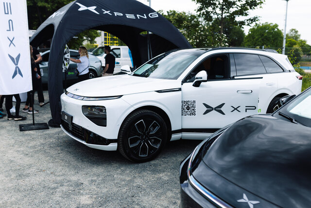 Internationale Leichtathletik-Elite in Ratingen: XPENG macht Mehrkampf-Meeting mobil 