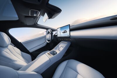 Front Cabin Space 01 