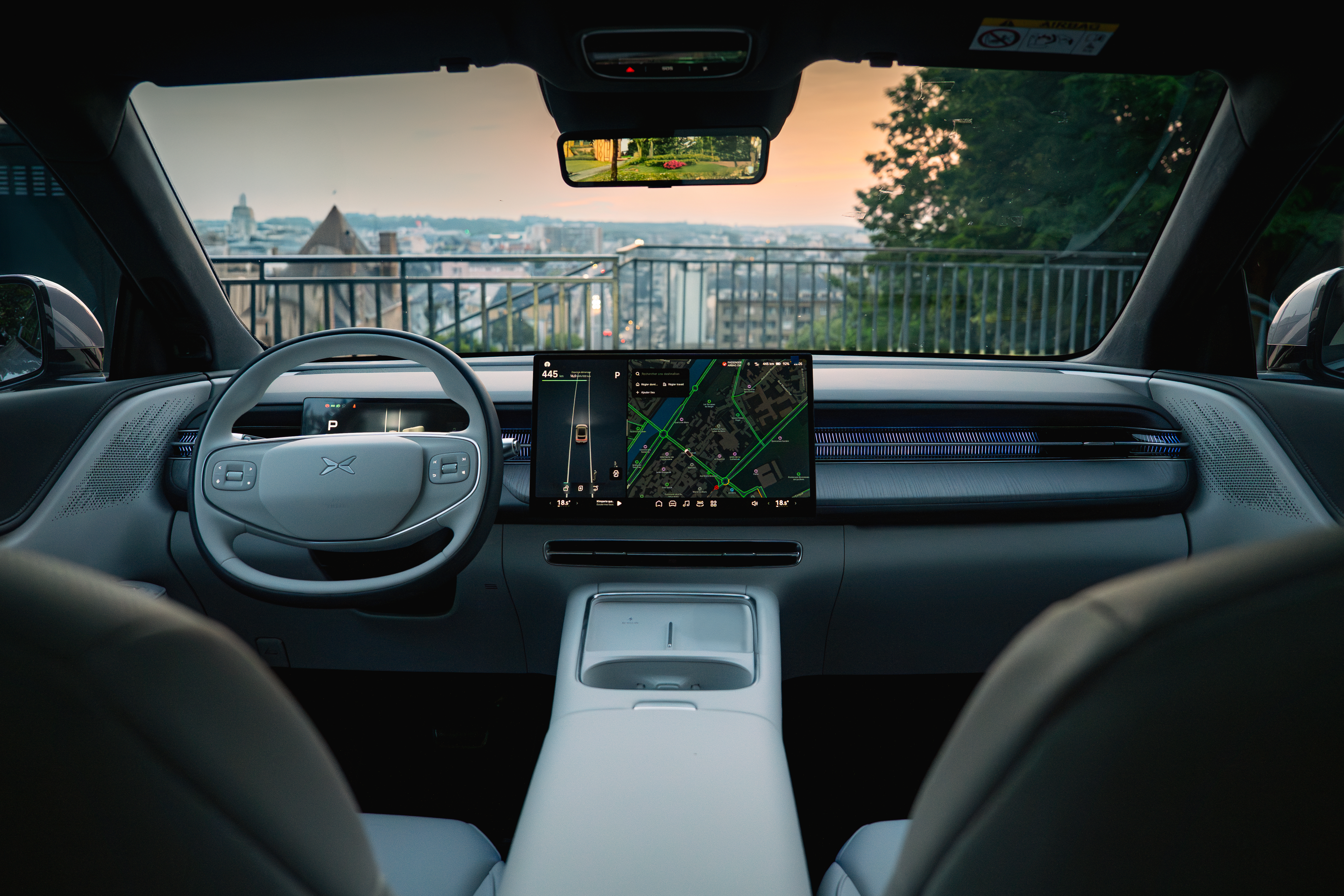 607333-600945-XPENG G6_2025_005-dd4582-original-1752218868 (1)-a76273-original-1755768308.jpg