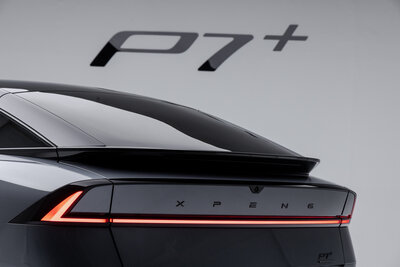XPENG P7+
