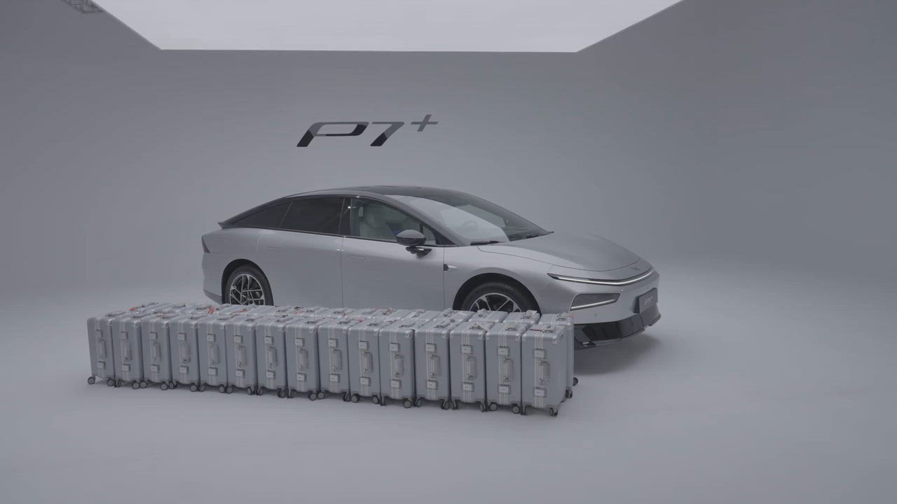 XPENG P7+ Video: spacious interior 2 