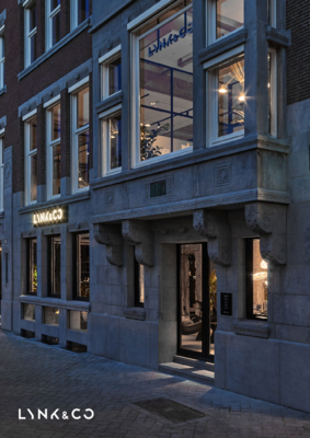 54793 Join The Club   Lynk & Co Opens First Location In Europe 5