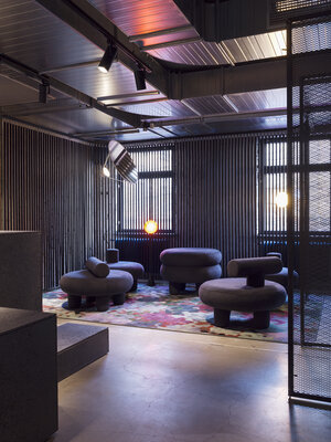 Dusk  Til Dawn Seating Area Lynk&Co B059fc