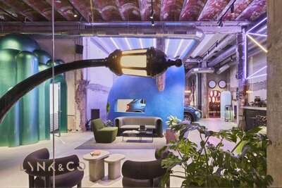 Large LynkCo BCN Club Interior 05