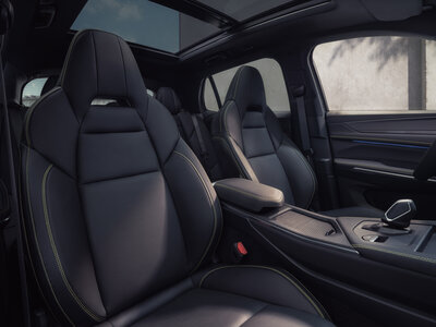 LynkCo 01 Interior2 High E0135c