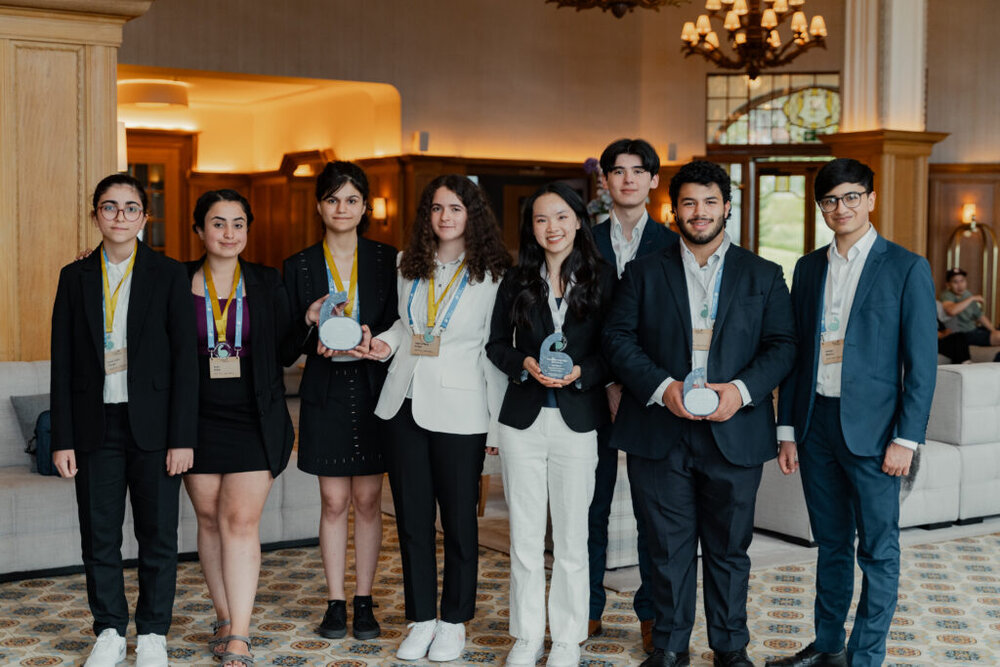 Meet These Teenage Inventors From The Earth Prize | Happy Eco News