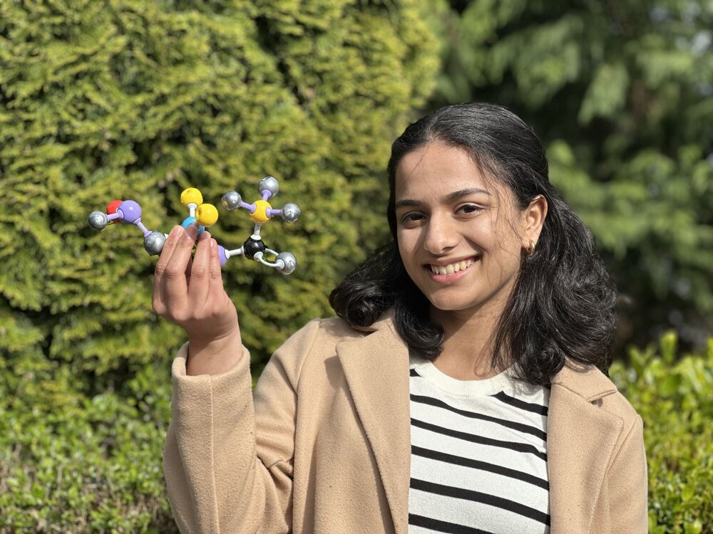 This High Schooler Invented a Plant-Based Plastic That Removes Microplastics From the Environment...
