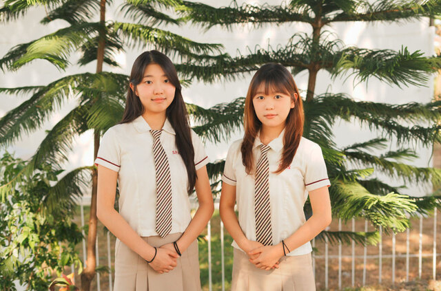 Team Photo_ WeaveLand.jpg