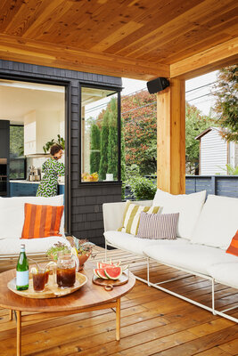 Sonos_Rodney_Patio_0410_v01_HR