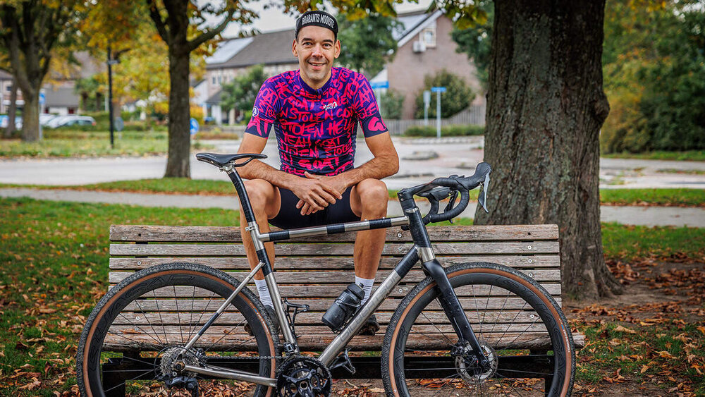 Sam fietst PostNL Postcode Challenge