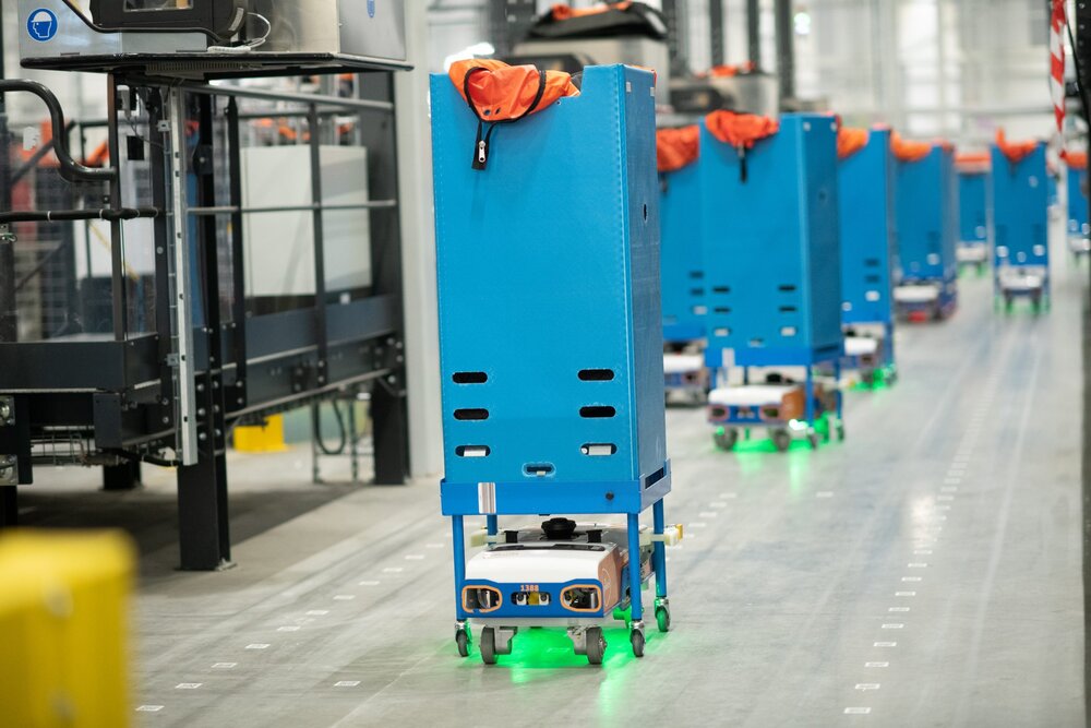 PostNL zet koers naar 2028 met slimme bezorging - Emerce