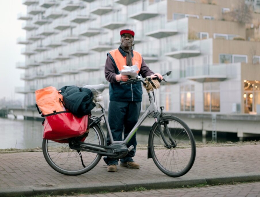 Parool portretteert Amsterdamse postbezorgers