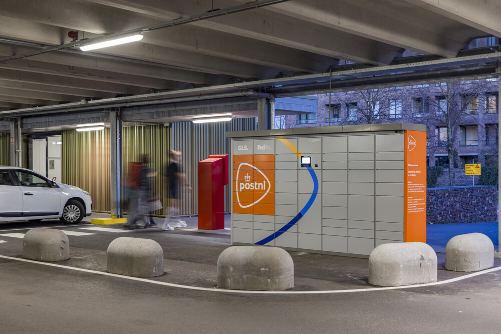 PostNL Pakketautomaat Frontenpark Maastricht.jpg