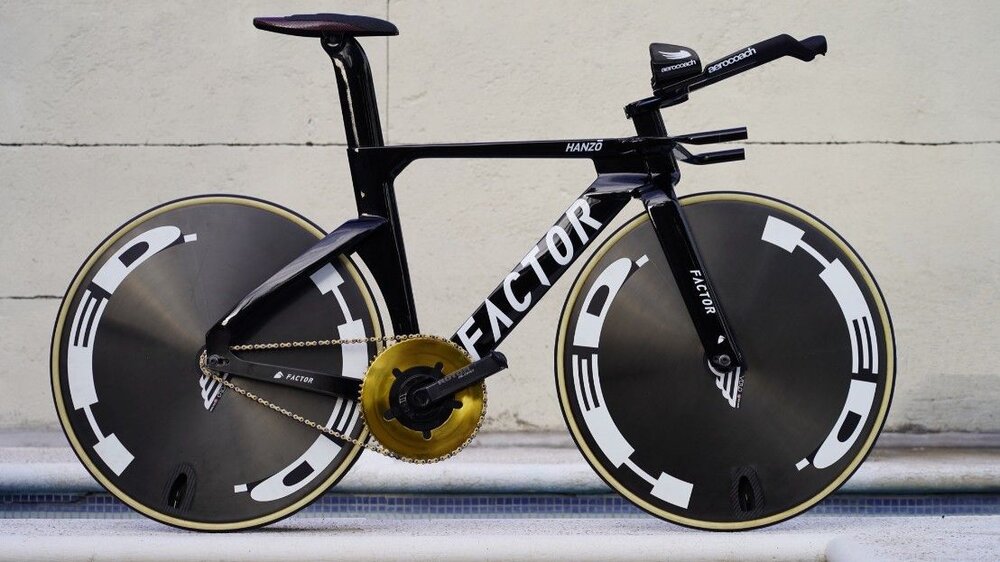 Alex Dowsett reveals custom Factor Hanzo Hour Record bike ahead of tomorrow's attempt