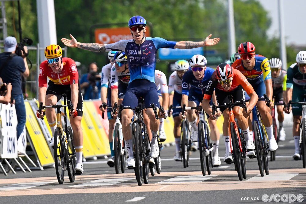 Wild new Factor aero road bike spotted at Dauphiné
