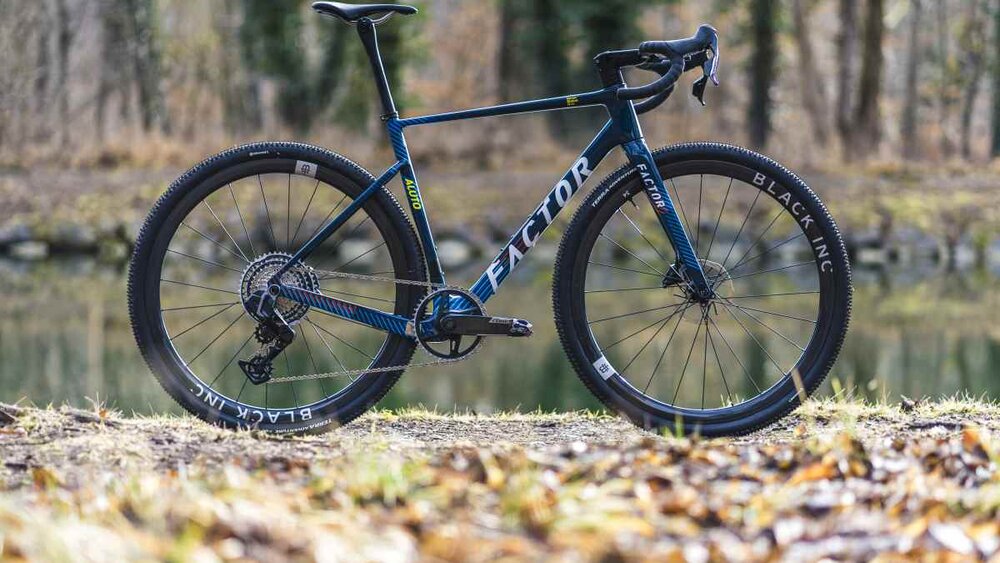 Factor Aluto im Test: Sportliches Allround-Gravelbike