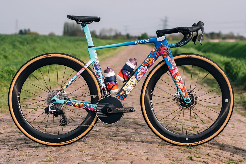 Factor drops awesome Monza Vexx edition at Paris-Roubaix