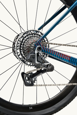 Studio-ALUTO_Raptor Blue_Rear Derailleur