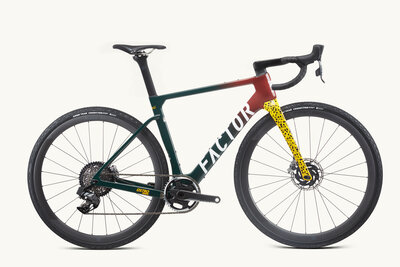 Factor_OSTRO Gravel_team amani_180-DriveSide