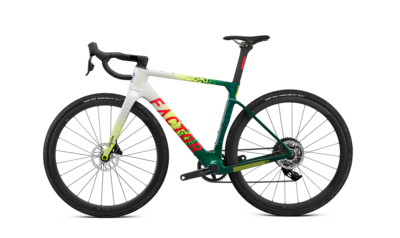 ostro gravel_2024_team_amani_rapha_force_nds180