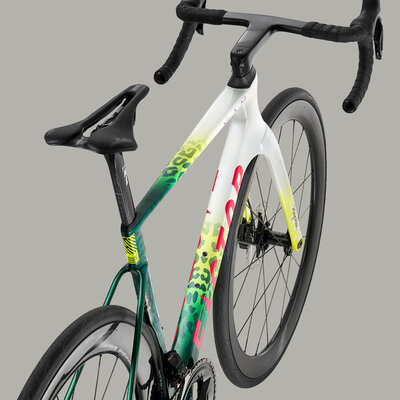 Team AMANI x RAPHA_05