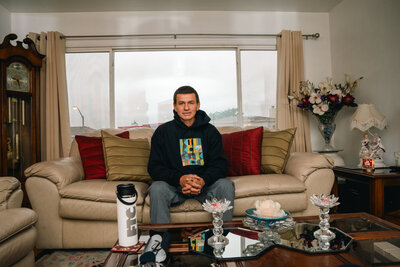 Chico_action_at home