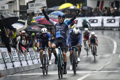 sprintcyclingagency_0869209_1_originali