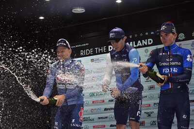 sprintcyclingagency_0869257_1_originali