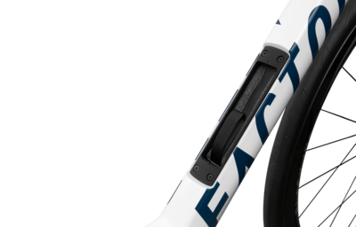 MONZA-PEARL WHITE-IN-FRAME STORAGE-B