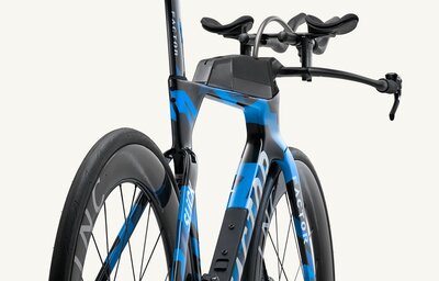 detail-2024Slick-Nebula-Blue-Red-62Silver-back45view   