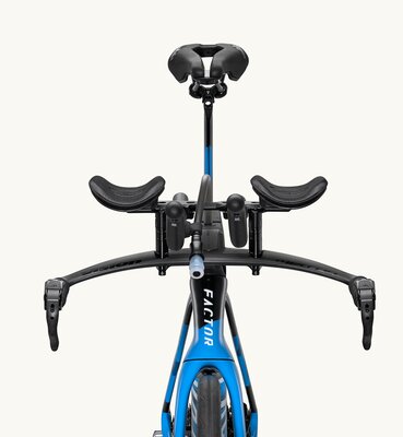 detail-2024Slick-Nebula-Blue-Red-62Silver-headtube