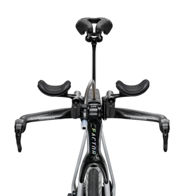 detail-2024Slick-Shadow-White-Force-58Silver-headtube