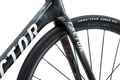 Factor_2023 New O2 VAM_storm grey_d_006