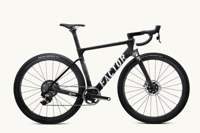 Factor_Ostro gravel_black_red_DriveSide