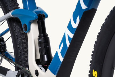 Factor_Lando_XC_Vintage Blue_detail_004