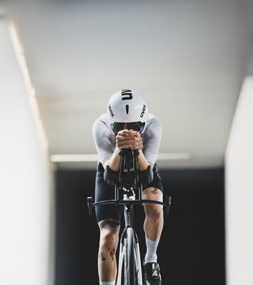 Besog - Jens Emil - windtunnel.JPG