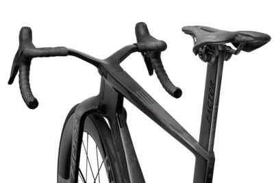 ONE_Onyx Black_detail_002