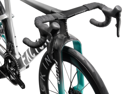 ONE_sliverstone_detail_003