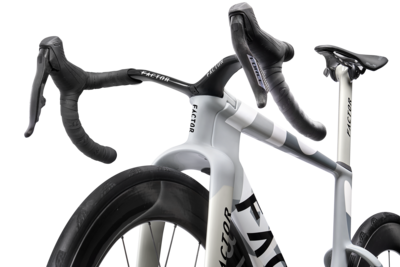 ONE_Nimbus Grey_D001