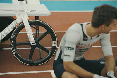 Black Inc 5-Spoke-073