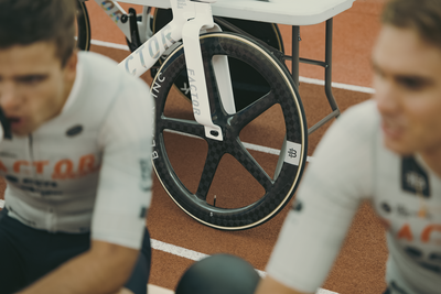 Black Inc 5-Spoke-075