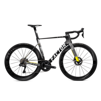 ostro-v2-Geometric-ds-Ultegra-wBlack4858-4472x4472