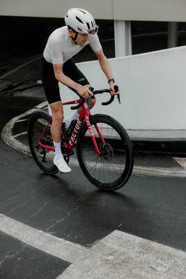 O2 VAM _ Red Velvet_ @herethere.club @jeremyhooper @_johnny_price - 8